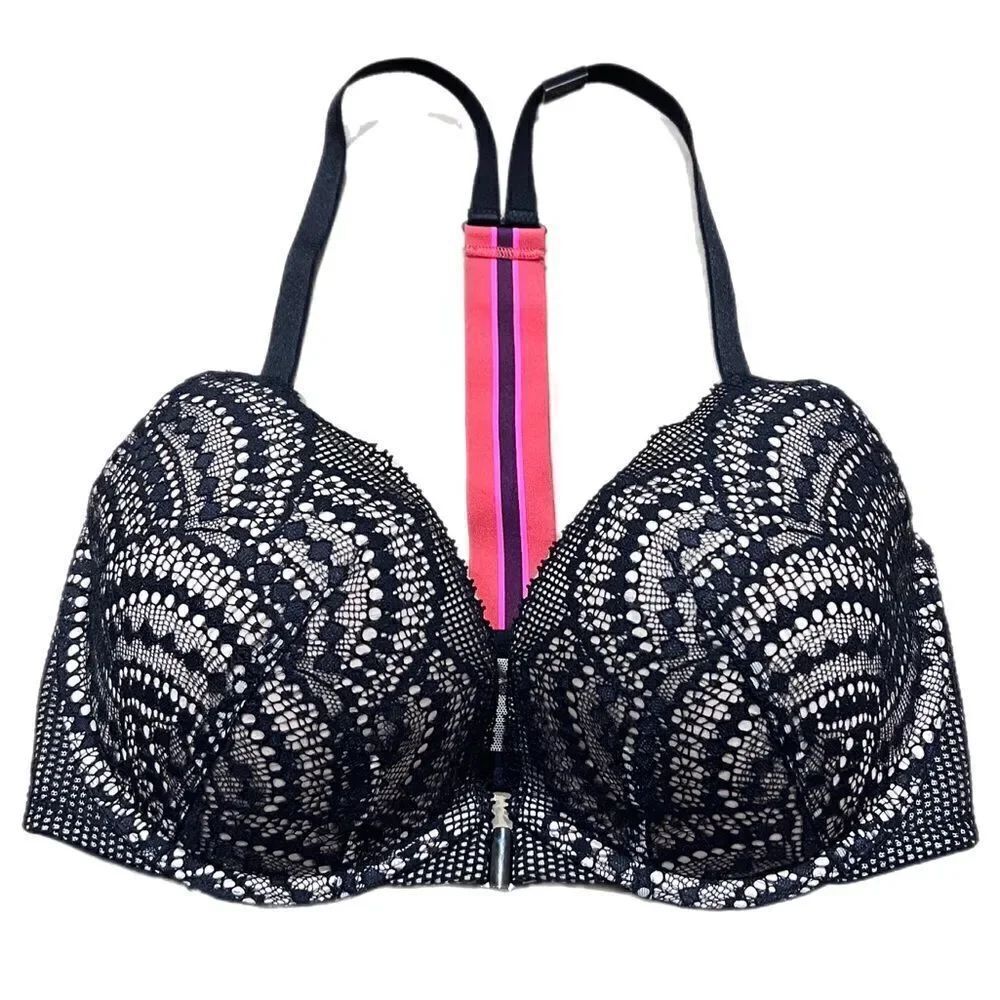 Victoria’s Secret Very Sexy Lightly Lined Plunge Lace Bra Black 32DD